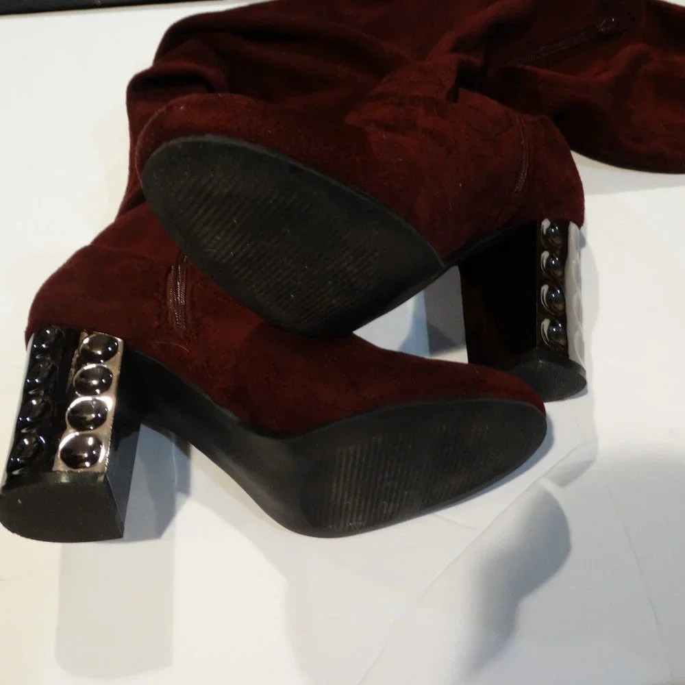 Women's OVER-THE-KNEE Carlos Santana Wine Suede Boots Size 8 Pre-Owned - Picture 3 of 6